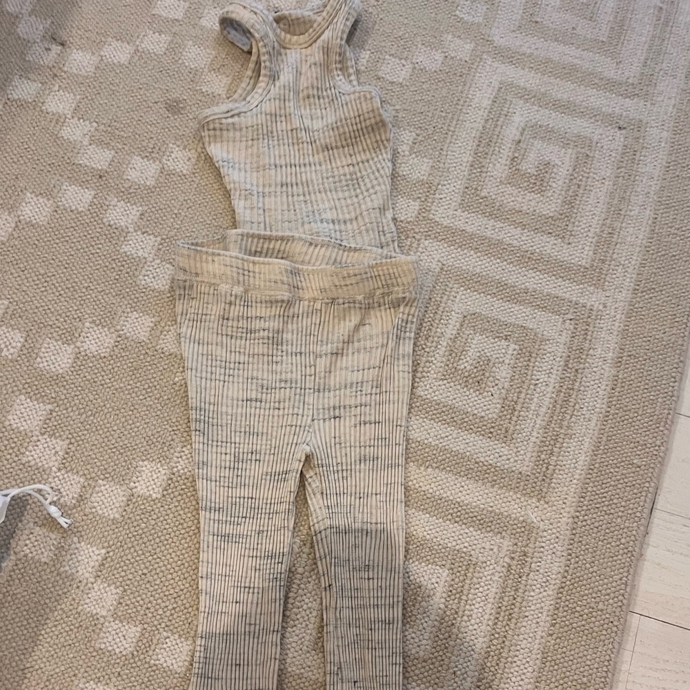 MONROW SET Cosmo Ribbed T shirt and Pant SET